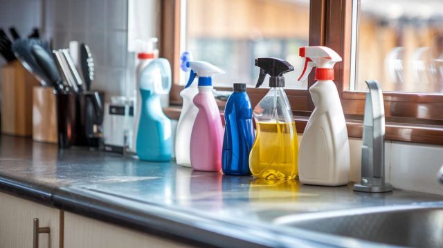 1757657255-la-verite-sur-les-produits-menagers-cette-astuce-est-la-plus-efficace.jpg La vérité sur les produits ménagers cette astuce est la plus efficace